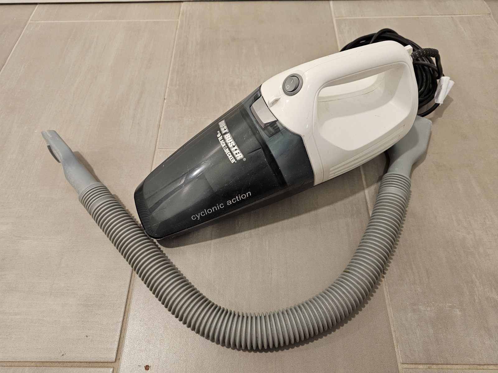 Vintage Black & Decker DustBuster Corded Vac Model HV9010P with Hose gallery