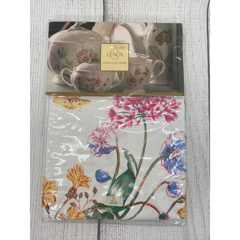Lenox Butterfly Meadow Sentiments Tablecloth 70 Round White Floral 100% Cotton