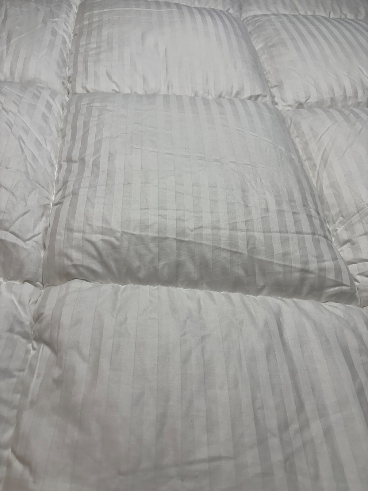 Pottery Barn Hydrocool Moisture Wicking Duvet Insert Ultra Plush K/CK gallery
