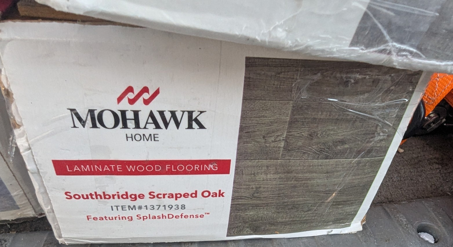 Mohawk Home Southbridge Scraped Oak Waterproof Laminate 12MM Thick Plank gallery