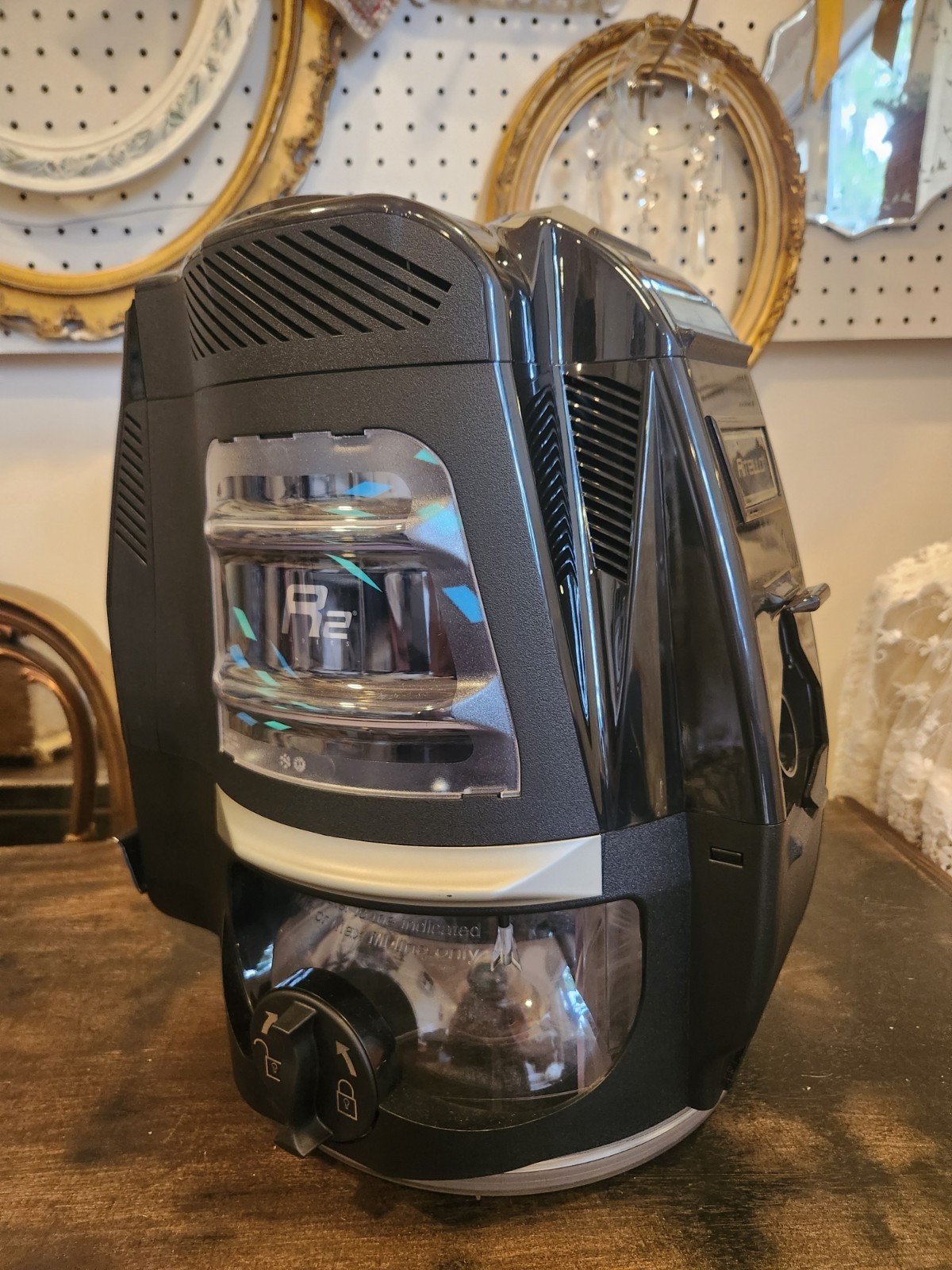 Ritello R2 Renaissance Water Filtration Vacuum Canister Main Unit & Basin ONLY gallery