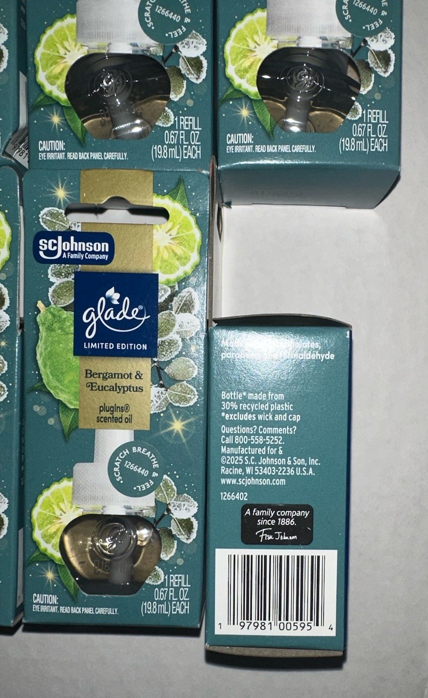 10 Total Glade Plugins Scented Oil Refill Bergamot & Eucalyptus gallery
