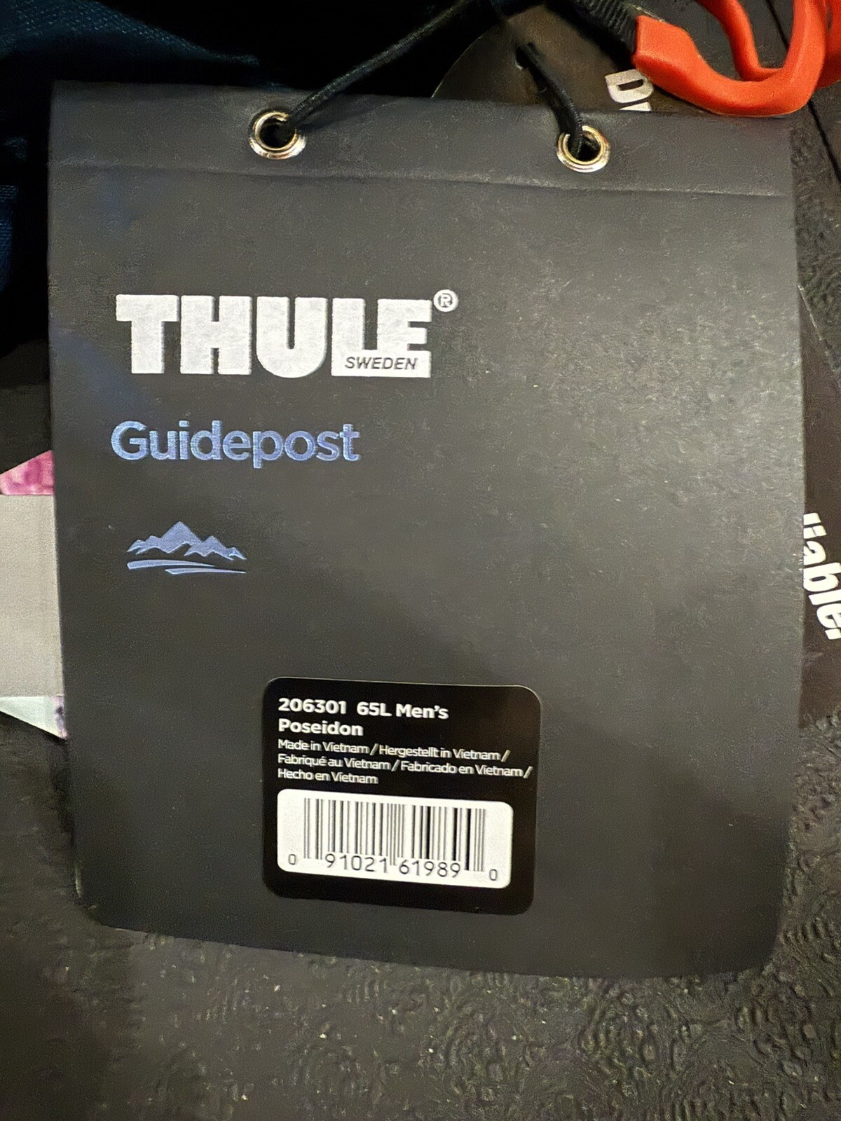 Thule Guidepost 65L Men’s Backpack-Poseidon-New with Tags 3