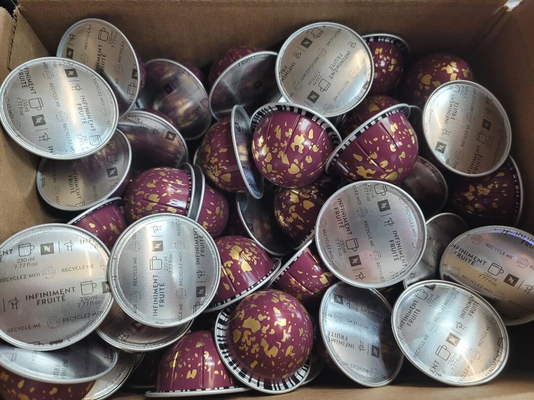 Nespresso Vertuo Infiniment Fruite Raspberry Fruity 100 PODS 7.77 OZ BULK/LOOSE gallery