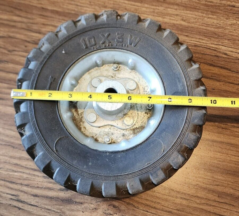 Zero Pressure Wheel Assembly 10" x 3" Solid Rubber Tire "V" Snow Tread .75 ID gallery