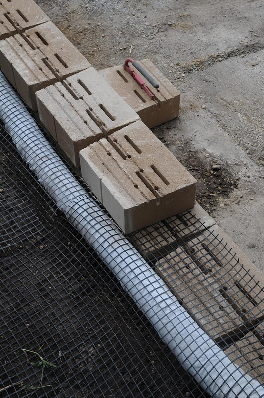 Versa-Grid Soil Reinforcement - Stabilize Walls up to 6 Feet High (4x50 ft) gallery