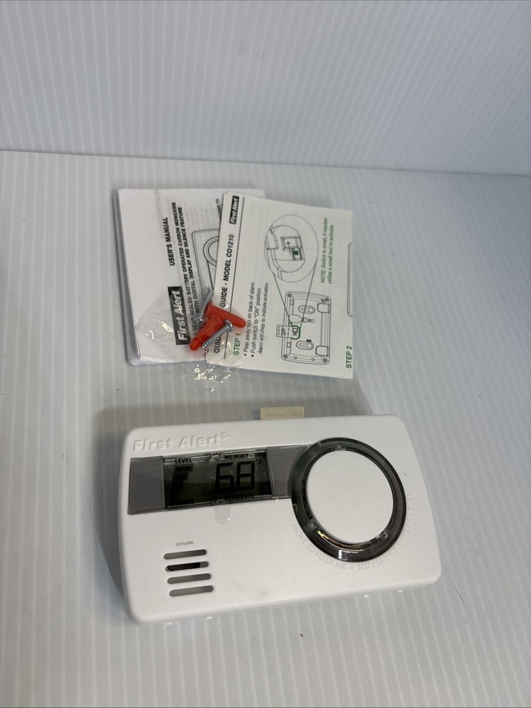 First Alert CO1210 Multi-Function Digital Carbon Monoxide Detector Alarm (600)