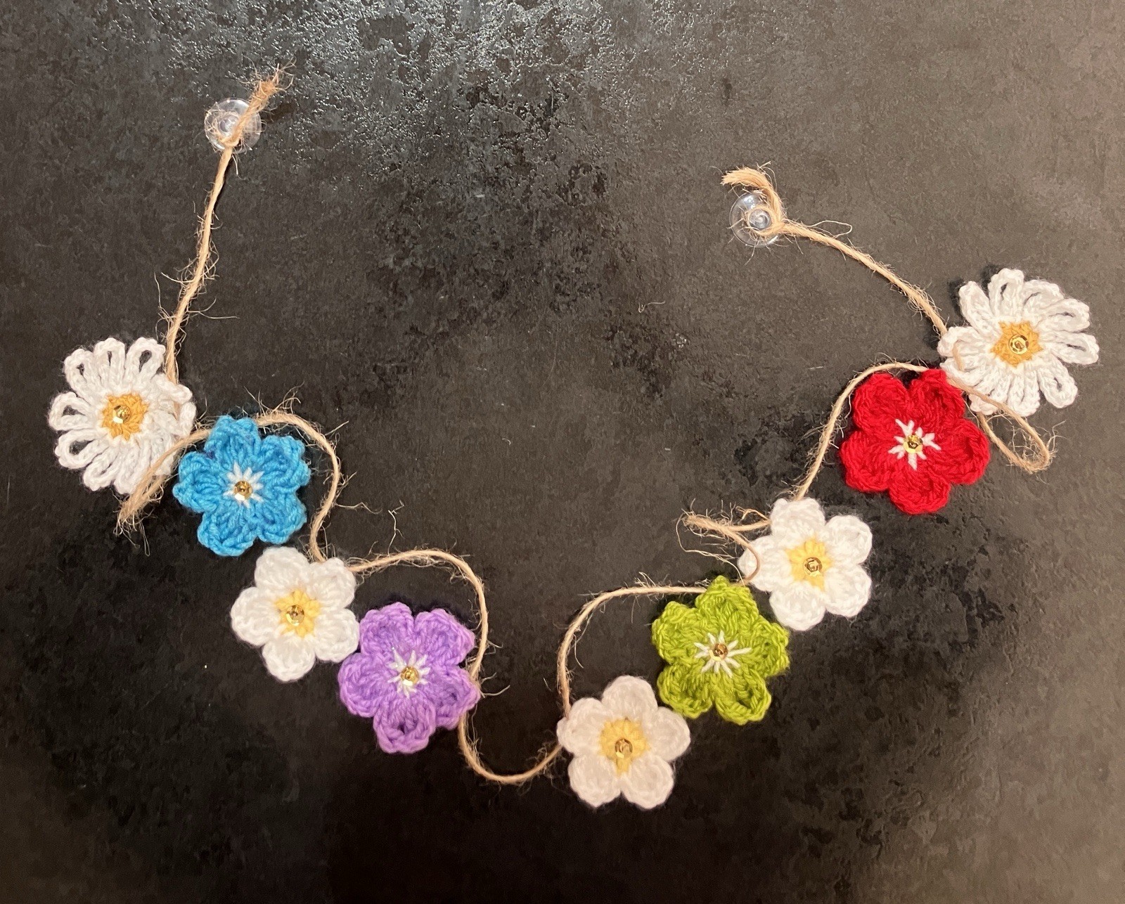 🌸PRETTY Hand Crochet 9 Flowers Bunting Window sequin Boho Camper SPRING Gift gallery