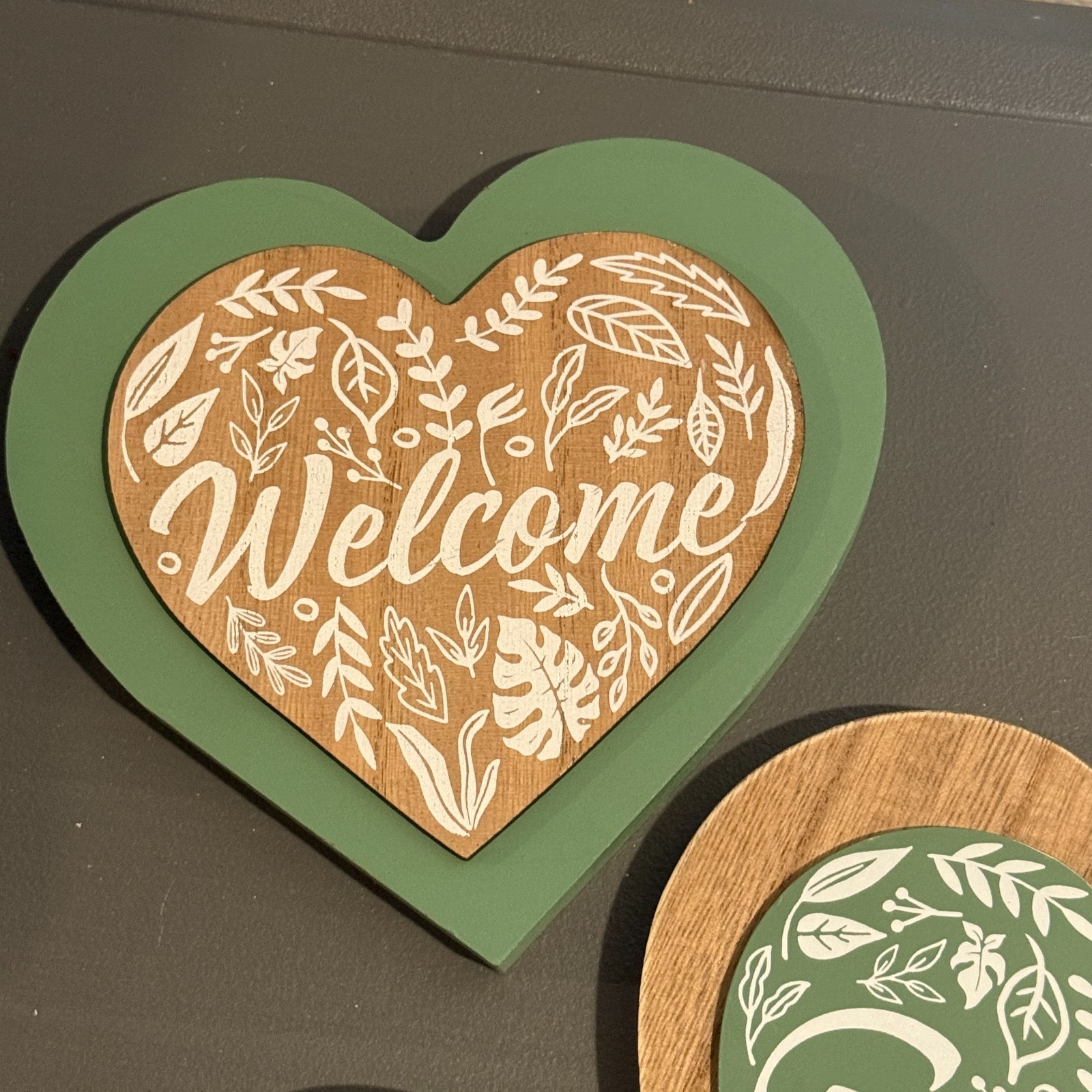 3 Piece Green Heart Welcome Garden Table Top Home Decor 7 x 6.54 inches gallery