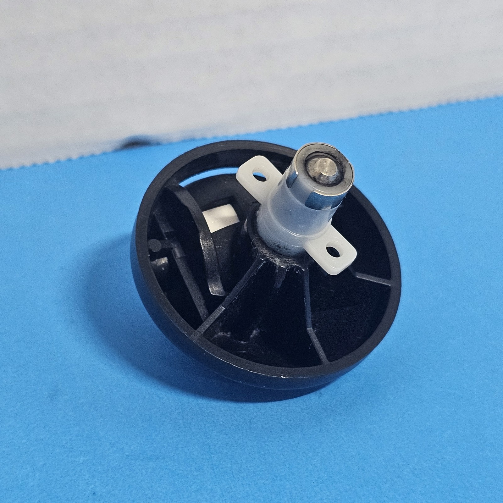 EUFY RoboVac 11S Max T2126 Vacuum Front Caster Wheel REPLACEMENT PART / OEM gallery