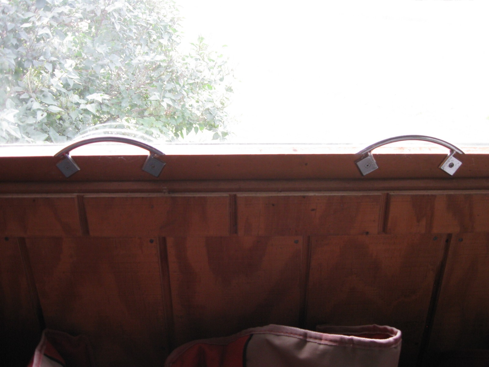 WINDOW - HANDLE - OPEN & CLOSE WINDOWS - GOLD & CHROME - MUST BUY 5 OR MORE gallery