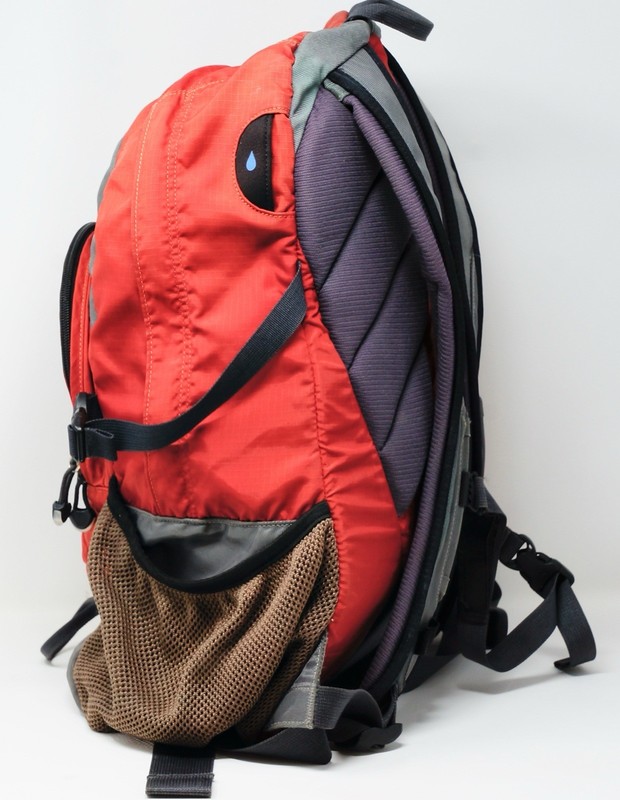 REI Recreation Pack Hiking Backpack Red/Gray Nylon Padded Straps 4