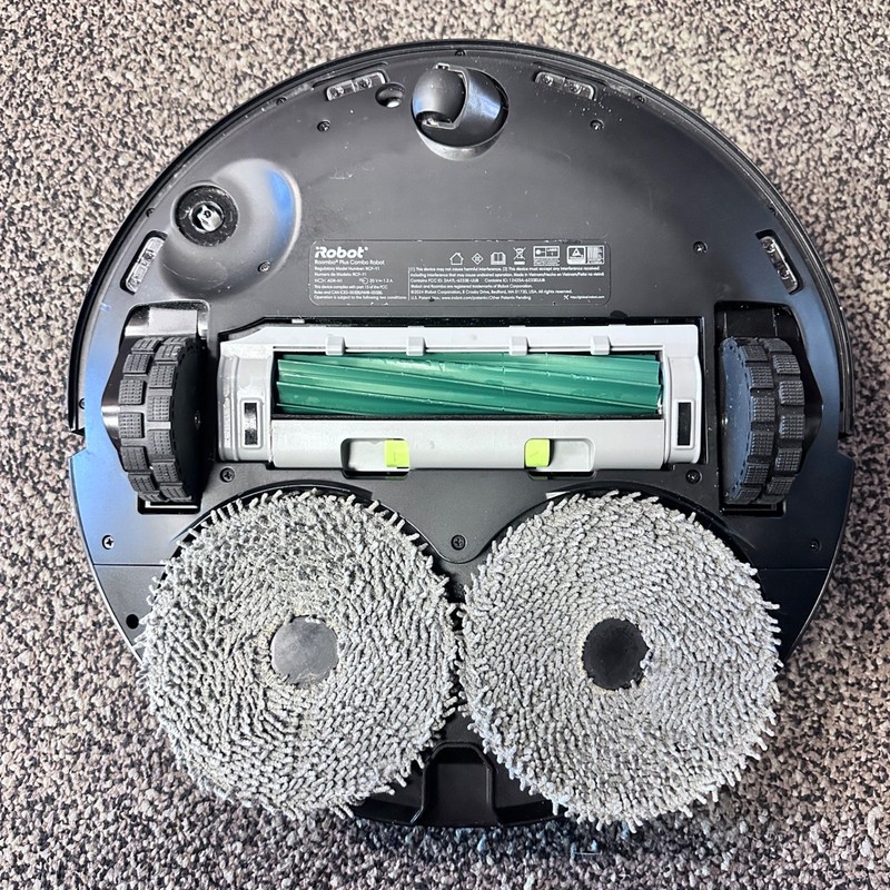 iRobot Roomba Combo Plus 405 Robot Vacuum & Mop RCF-Y1 with Auto-Empty Dock gallery