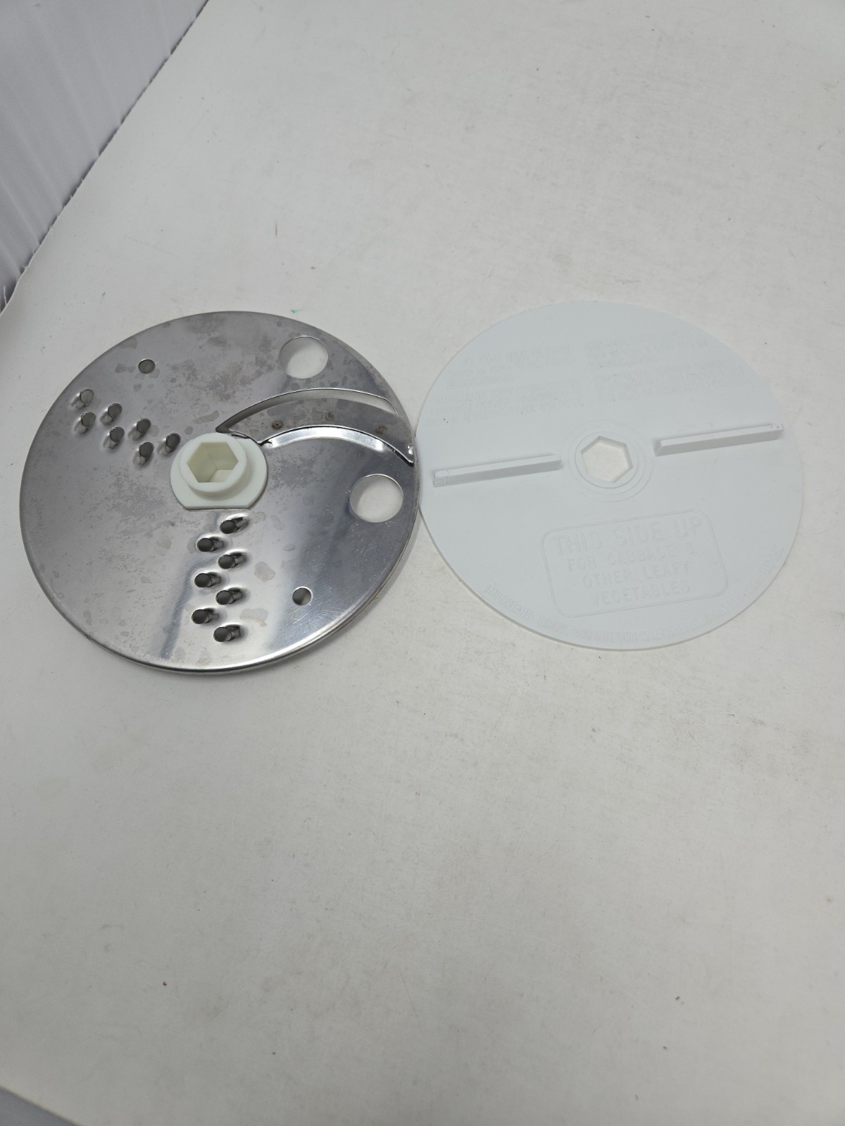 Hamilton Beach Reversible Slice Shred Disc Set 70700 702R 702-7 704-5 Parts gallery