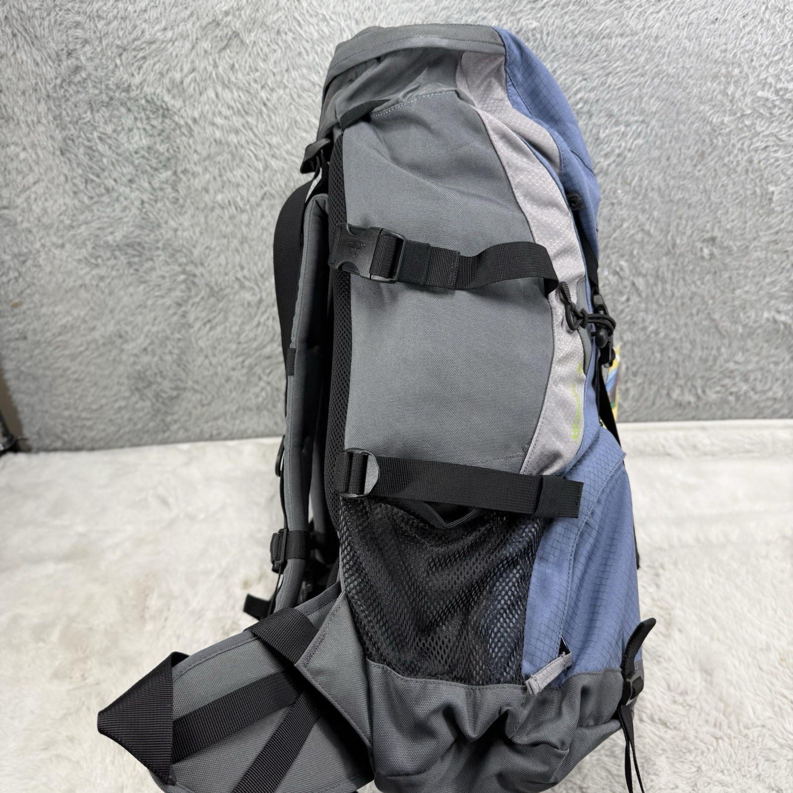 New VAUDE Asymmetric 30 Back Pack Blue  Interior (Medium) 4