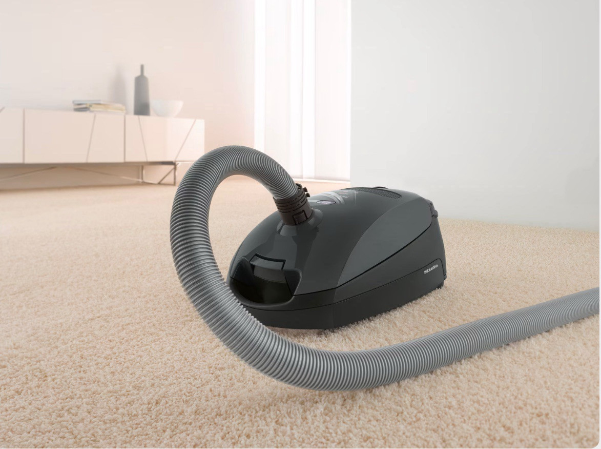 Miele Classic C1 Pure Suction PowerLine Graphite Gray Canister Vacuum Cleaner gallery