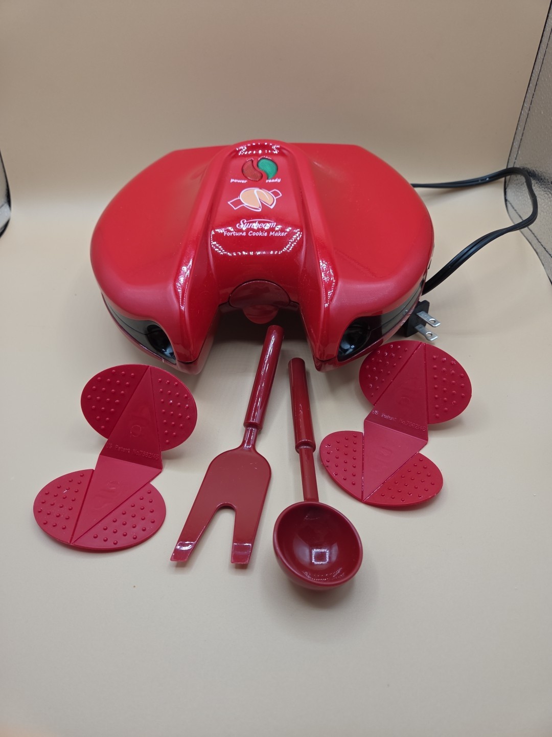 Sunbeam Fortune Cookie Maker Red Model FPSBFCM40 Electric Home Modern Kitchen gallery