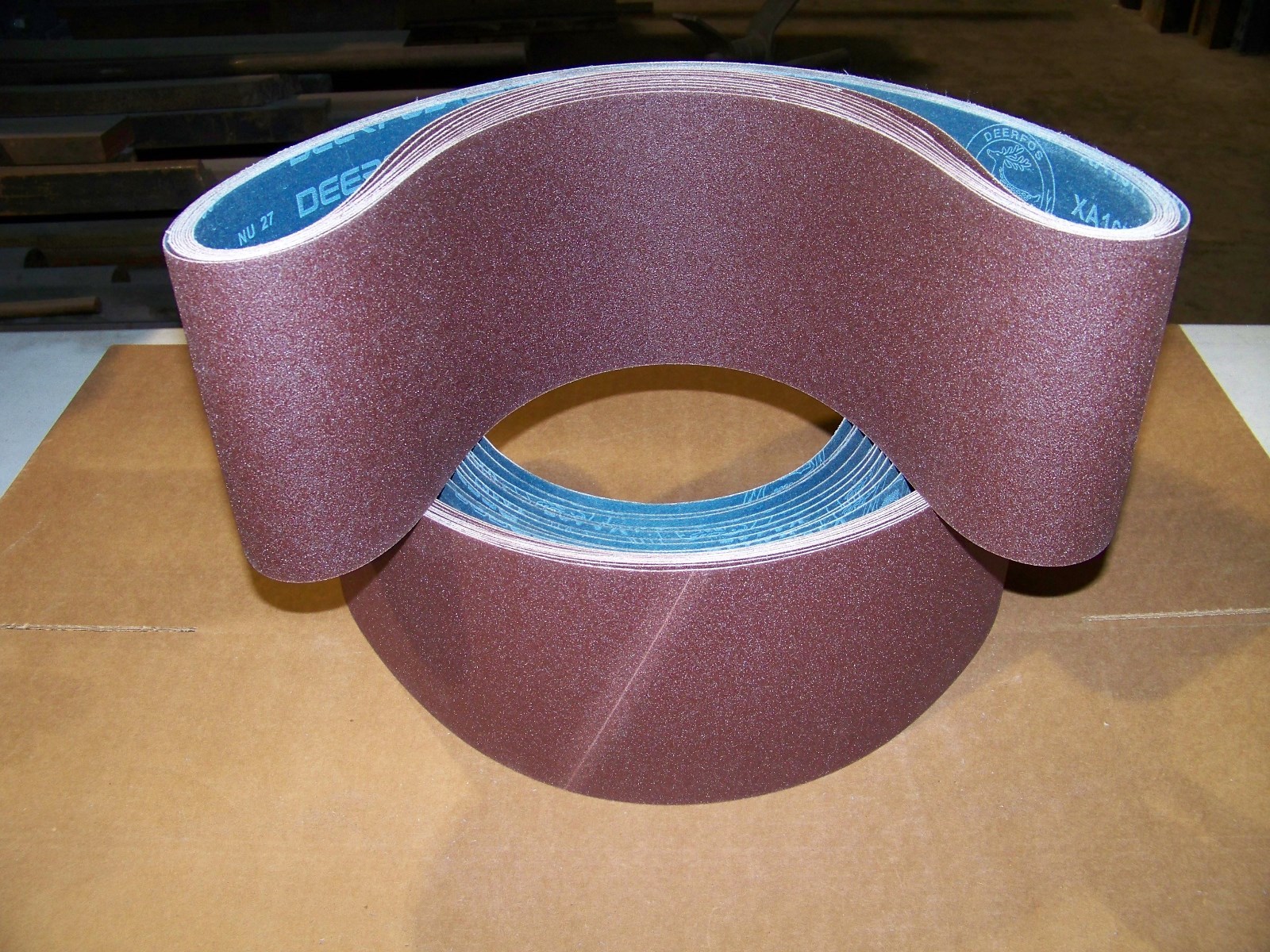 PREMIUM A/O, X-WEIGHT SANDING BELTS 6" X 48", 10 - PACK, 80-GRIT gallery