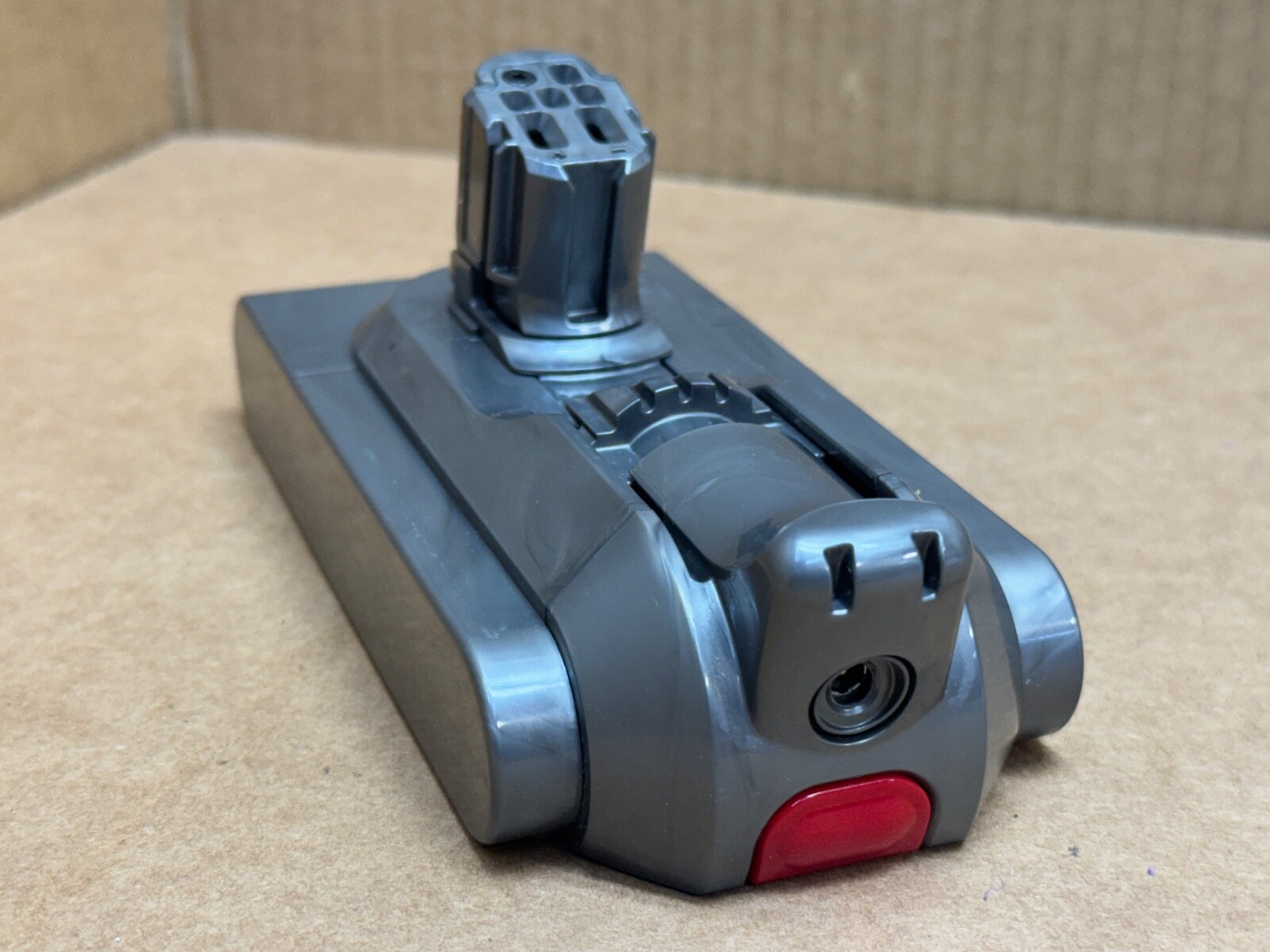 OEM DYSON V12 DETECT SLIM CLICK IN BATTERY - SV20 SV21 SV26 SV46 SV30 SV35 SV34 gallery