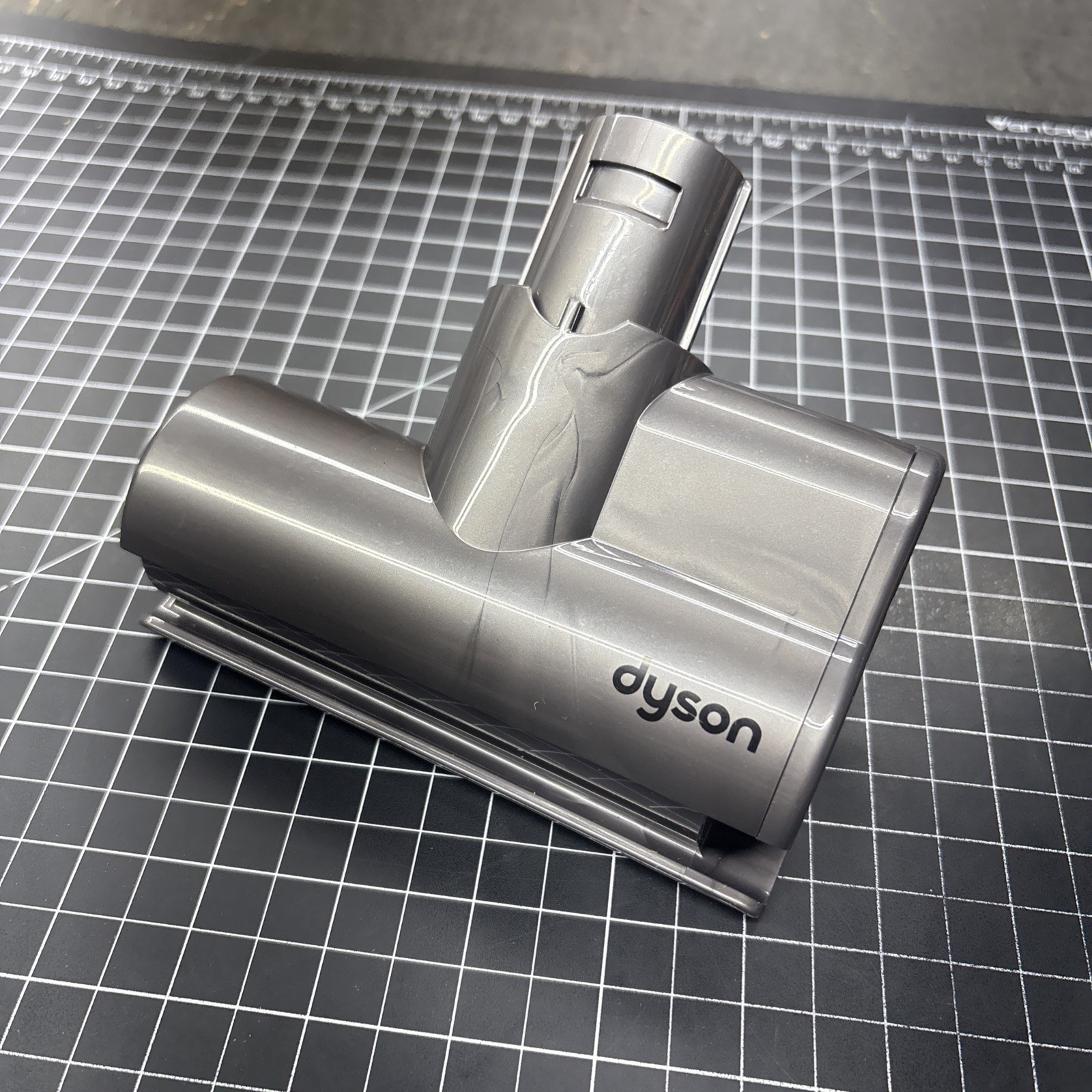 Genuine Dyson 205520 Mini Motorhead Tool DC58 DC59 DC62 DC74 V6 04-49457 gallery