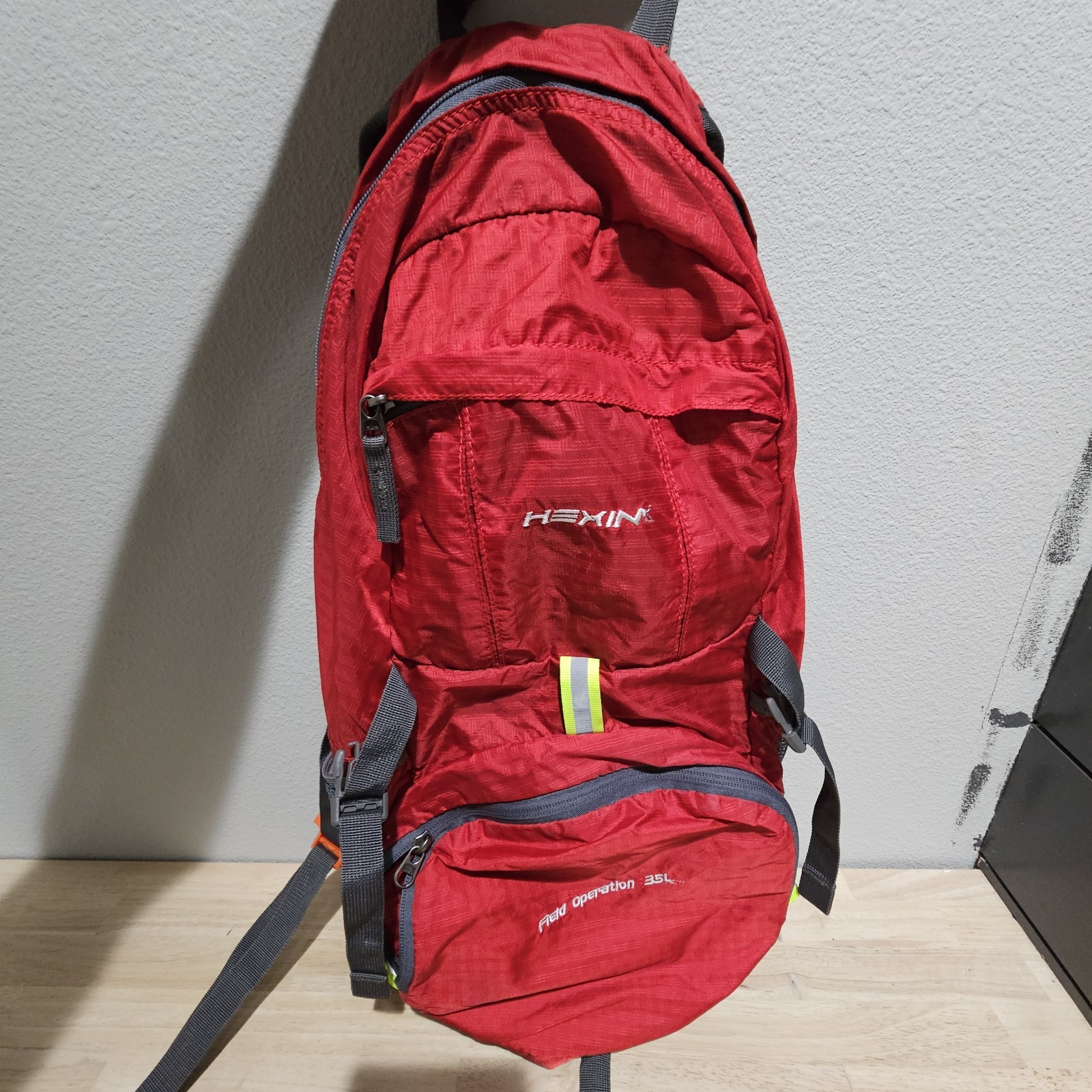 Hexin Backpack “Field Operation 35L” Red