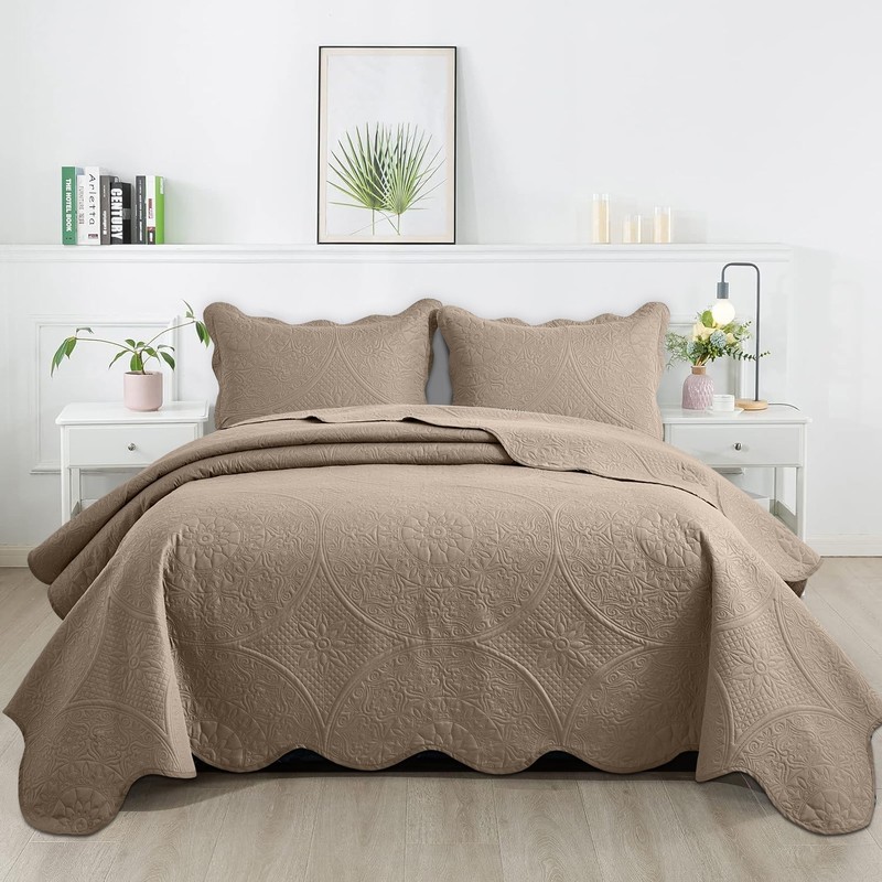 Bedspread Floral Pattern Soft Reversible Coverlet Bedding Set Twin Queen King gallery