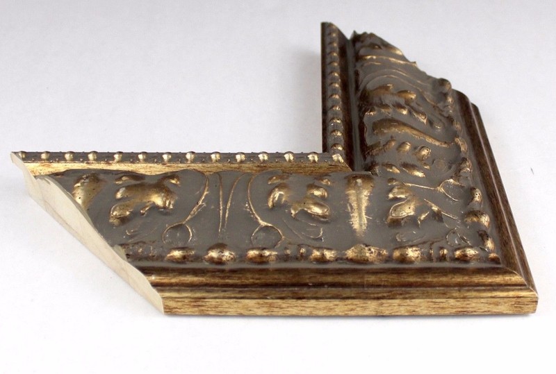 3 1/2" Readymade Picture Frame (Classic Roman Gold II) gallery