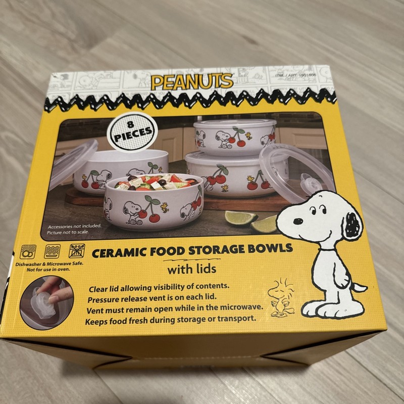 Peanuts Snoopy 8 PC Ceramic Food Storage Bowls w/ Lids Cherries gallery