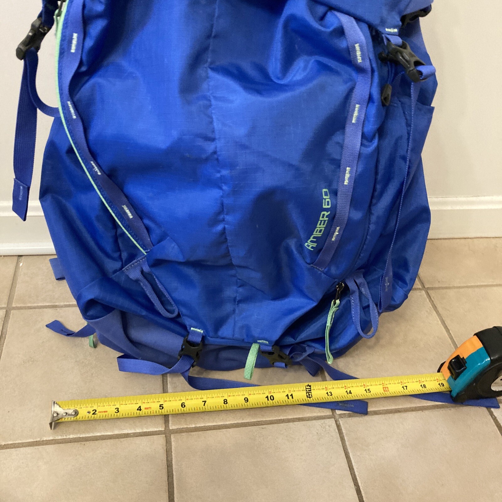 Gregory Amber 60L Backpack Blue with Internal Frame READ 3