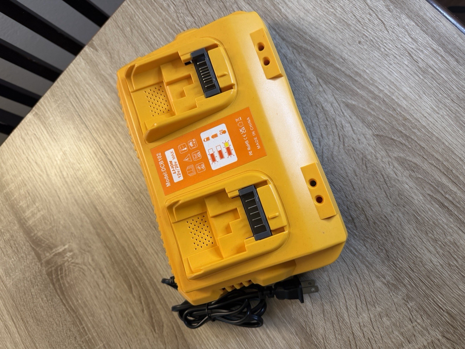 UJOM DCB102 Dual Slot Power Tool Battery Charger 12V/20V Yellow gallery