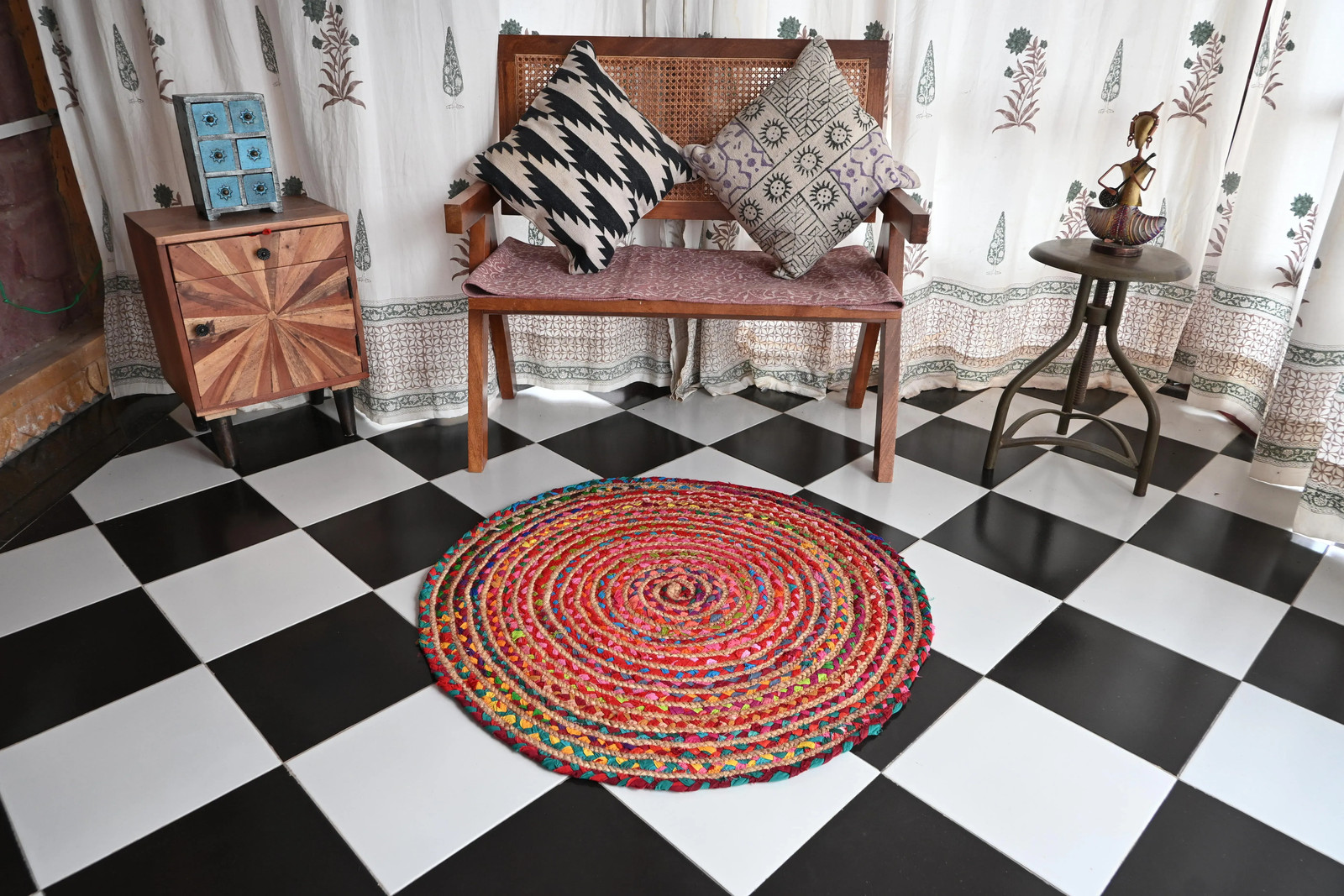 Rugmoda Jute Multicolor Braided 3x3 Round Living Room Area Rug Hand Woven gallery