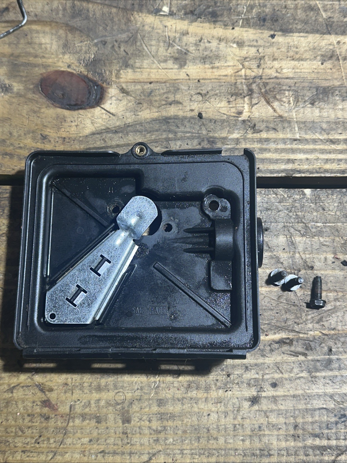 OEM Briggs And Stratton Primer Base 496116 795259 gallery
