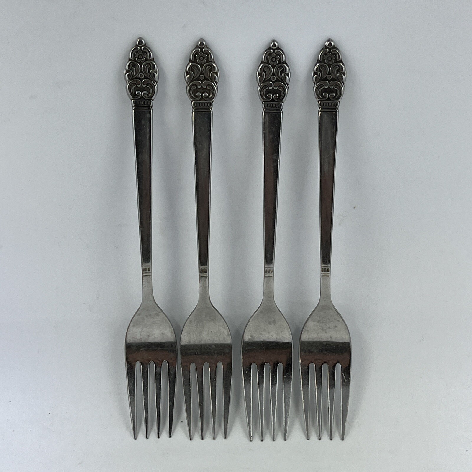 Oneida ERIKA Dinner Fork 7 1/4" tainless Steel Flatware Set Of 4 gallery