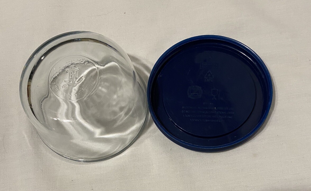 Anchor Clear Glass Container 1 cup 236mL Blue Plastic Lid Made USA gallery
