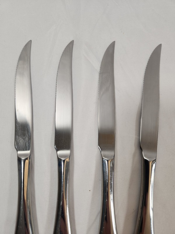 Gorham Studio Steak Knives 4-pc Serving Set Thailand Stainless Steel 18/10 Gloss gallery
