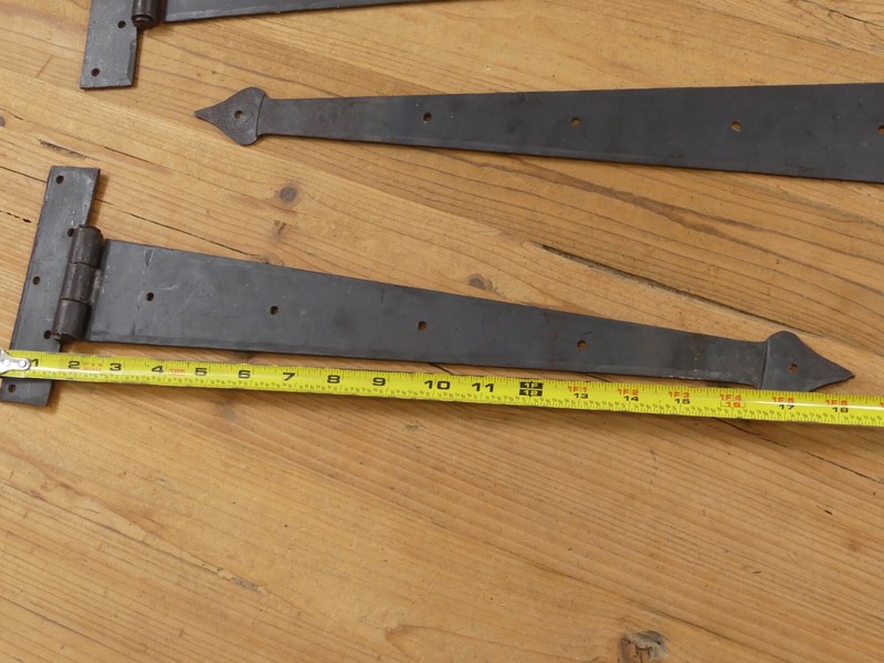 6 LARGE Strap T Hinges 18" Tee Hand Barn Rustic Door Iron Arrow **SOME RUST** gallery