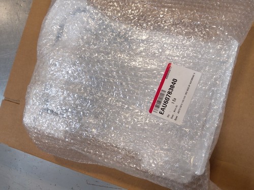 OEM LG EAU60783840 Ice Maker Assembly gallery