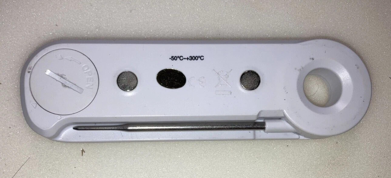 Multi-Thermometer Food Thermometer -50 to 300 Degrees Celcius - New Batteries gallery