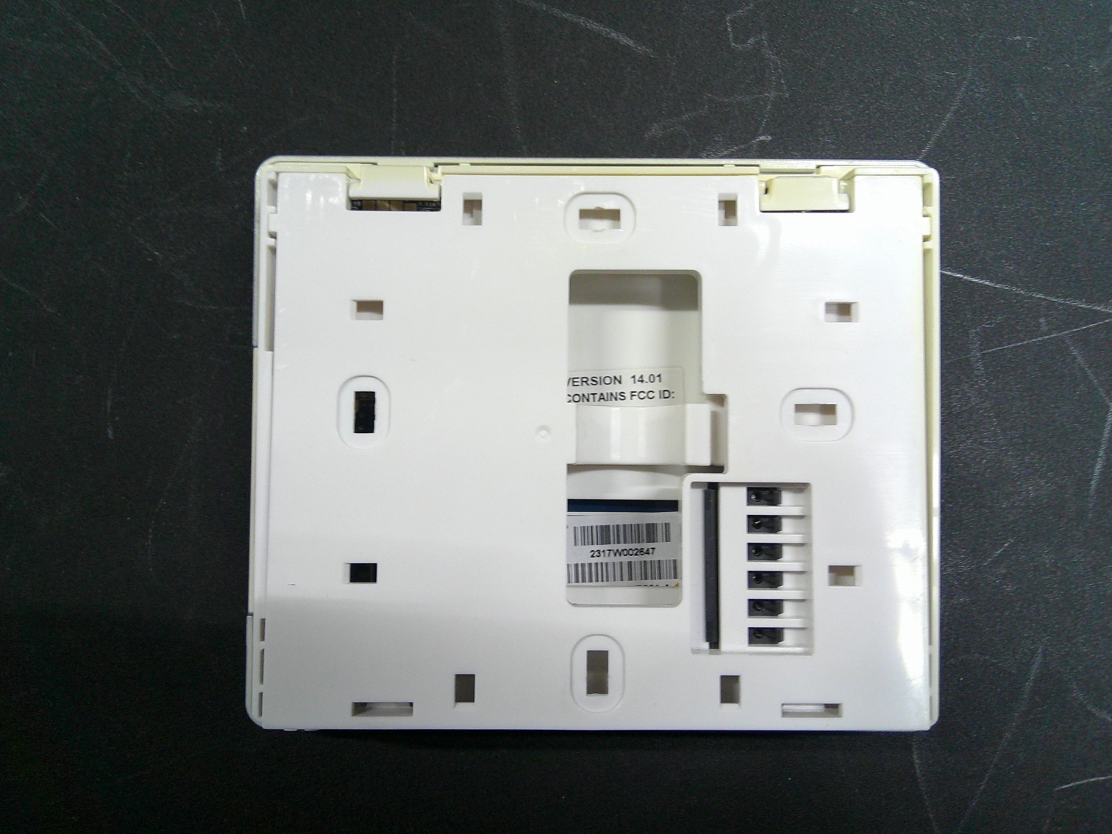 Carrier Infinity Touch Thermostat Control & Backplate SYSTXCCITC01-A , V 14.01 gallery