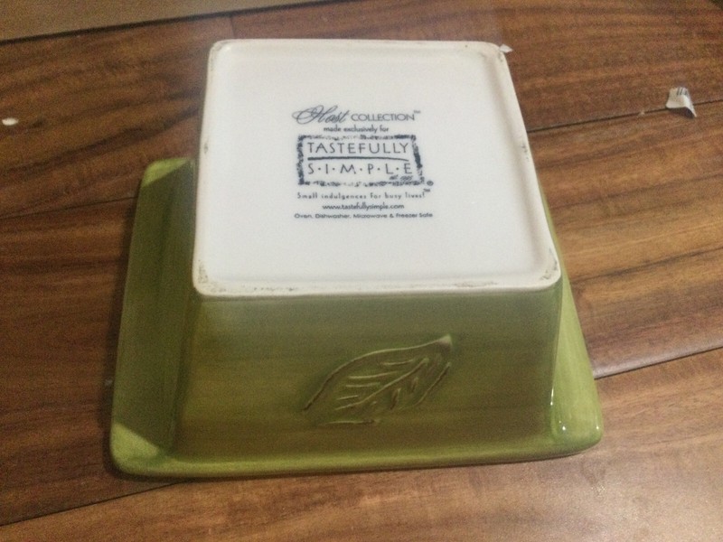 Tastefully Simple Host Colection Green Leaf Square Dip baking casserole 6.5X6X3 gallery