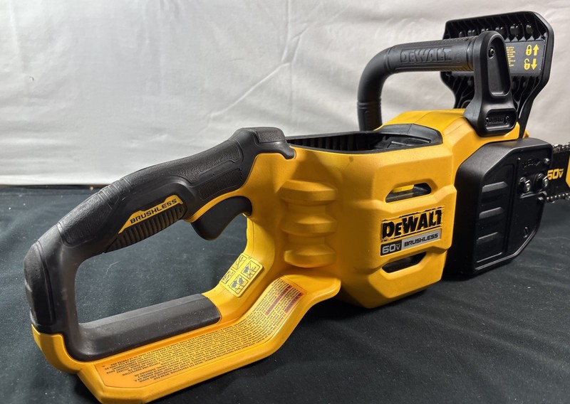 DeWalt DCCS672 60V MAX 18" Brushless Cordless Battery Op. Chainsaw (Tool Only) gallery