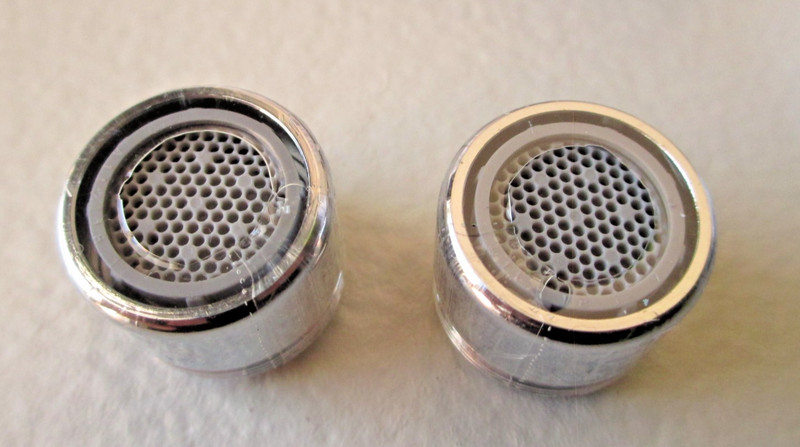 LOT : Niagara & Other Water Conservation Shower Heads & Sink Aerators (5 Items) gallery