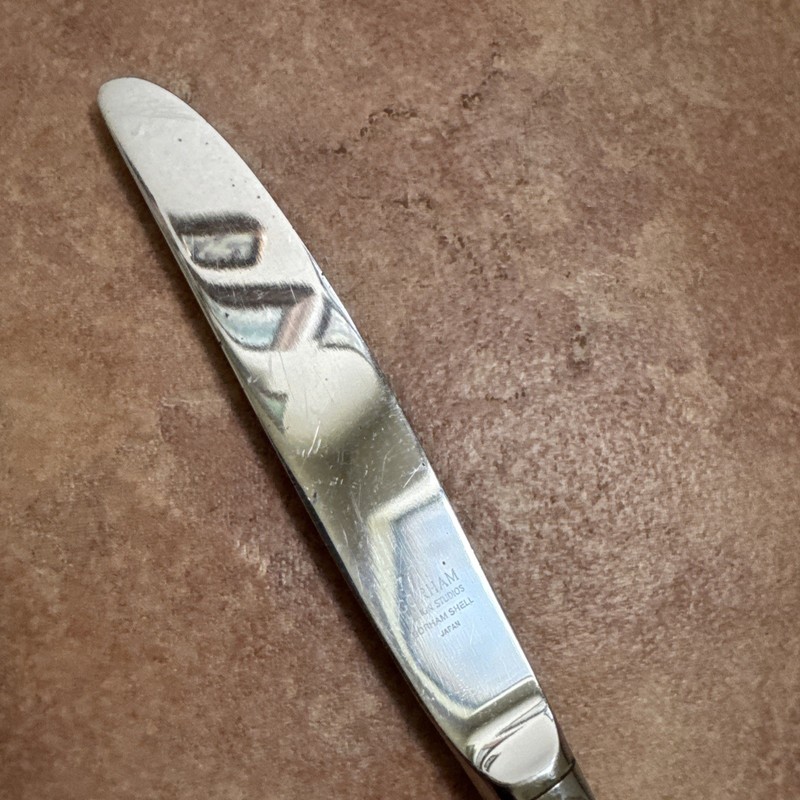 Gorham Shell 2 Dinner Knives Stainless Steel 18/8 Flatware gallery