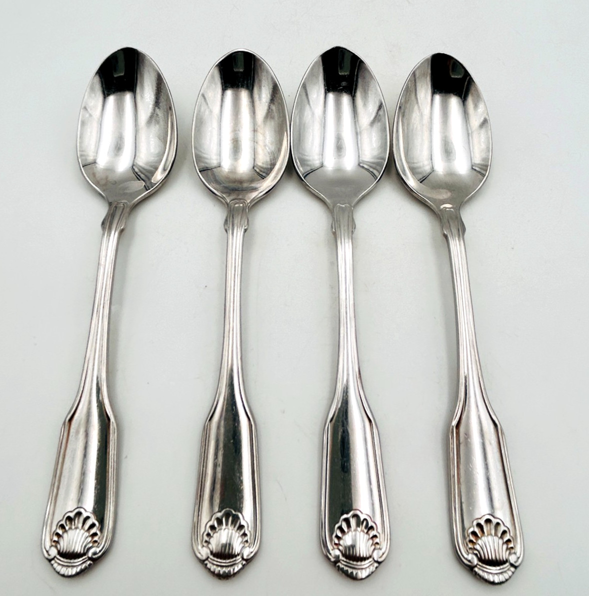 Oneida Classic Shell Stainless Steel Teaspoon 6.1 inch Set of 4 gallery