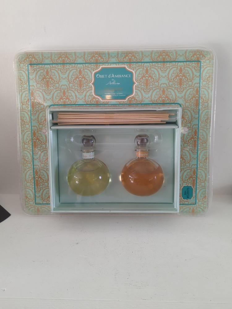 Anthousa Reed Diffuser Set, Crisp Cucumber AND Vanila & Grapefruit, Objet M39