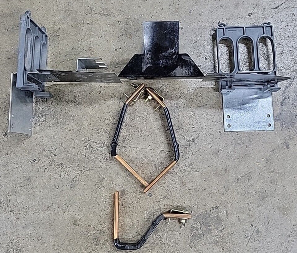 General Electric AMCB6EY Circuit Breaker Mounting Hardware AMCB6EY NO COVERS gallery