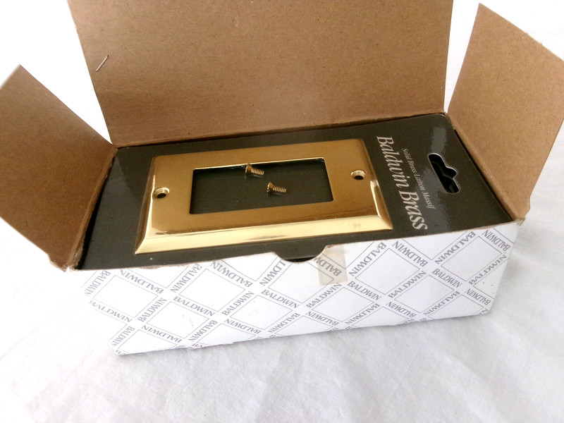 BALDWIN SOLID BRASS CLASSIC SINGLE ROCKER GFCI SWITCH PLATE 4754-030-CD gallery