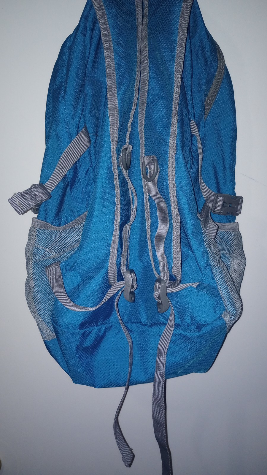 ZOMAKE Lightweight Packable Backpack - 30L Foldable Hiking Daypack - Blue, Good  3