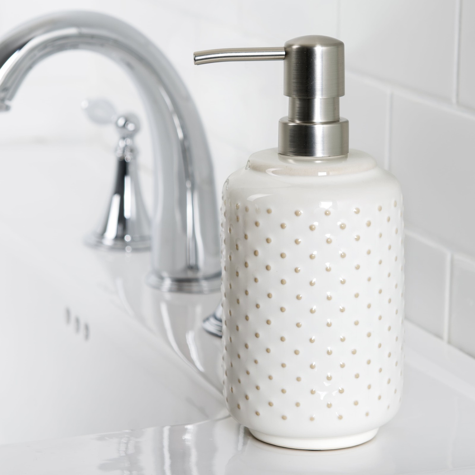 Better Homes & Gardens Reactive Glazed Textured Ceramic Lotion Pump,Creamy White gallery