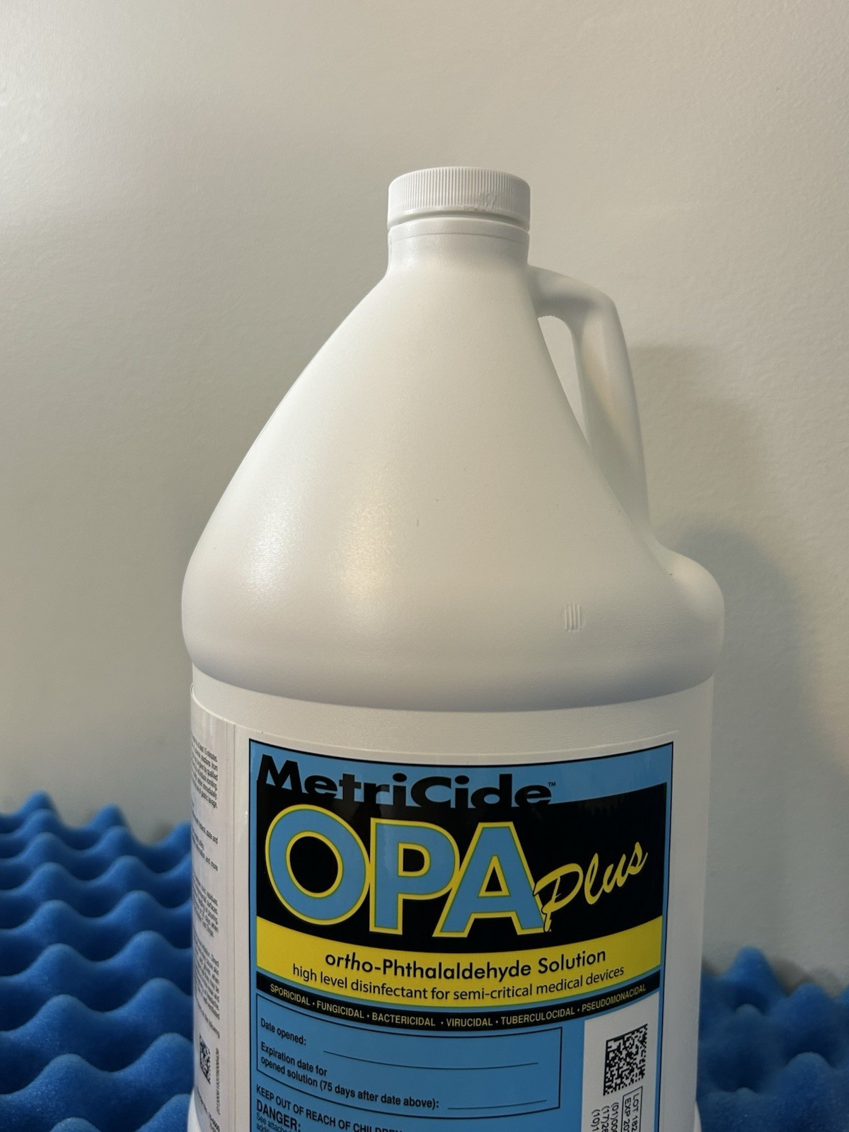 Metrex 10-6000 MetriCide OPA Plus Ortho-Phthalaldehyde Solution 1 Gallon gallery